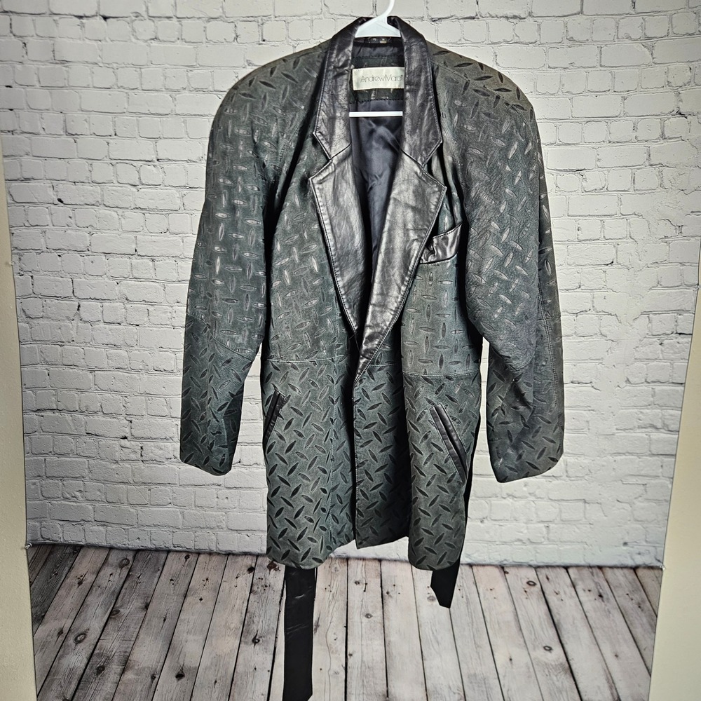 Andrew Marc Vintage Leather Coat Mens Medium Diamond Plate Embossed Gray Black